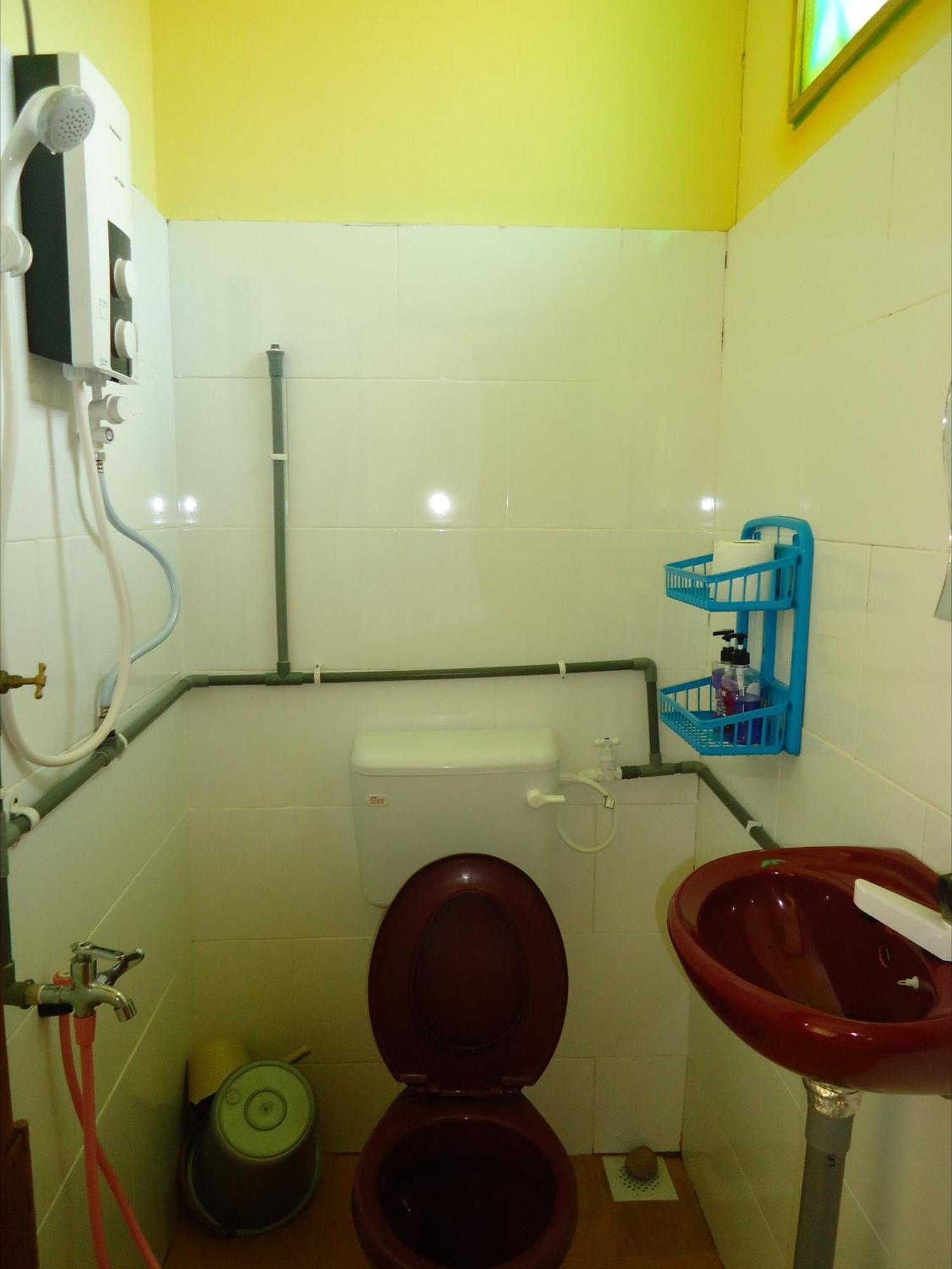 D'Pinggir Guest Room Kuala Tahan Eksteriør bilde