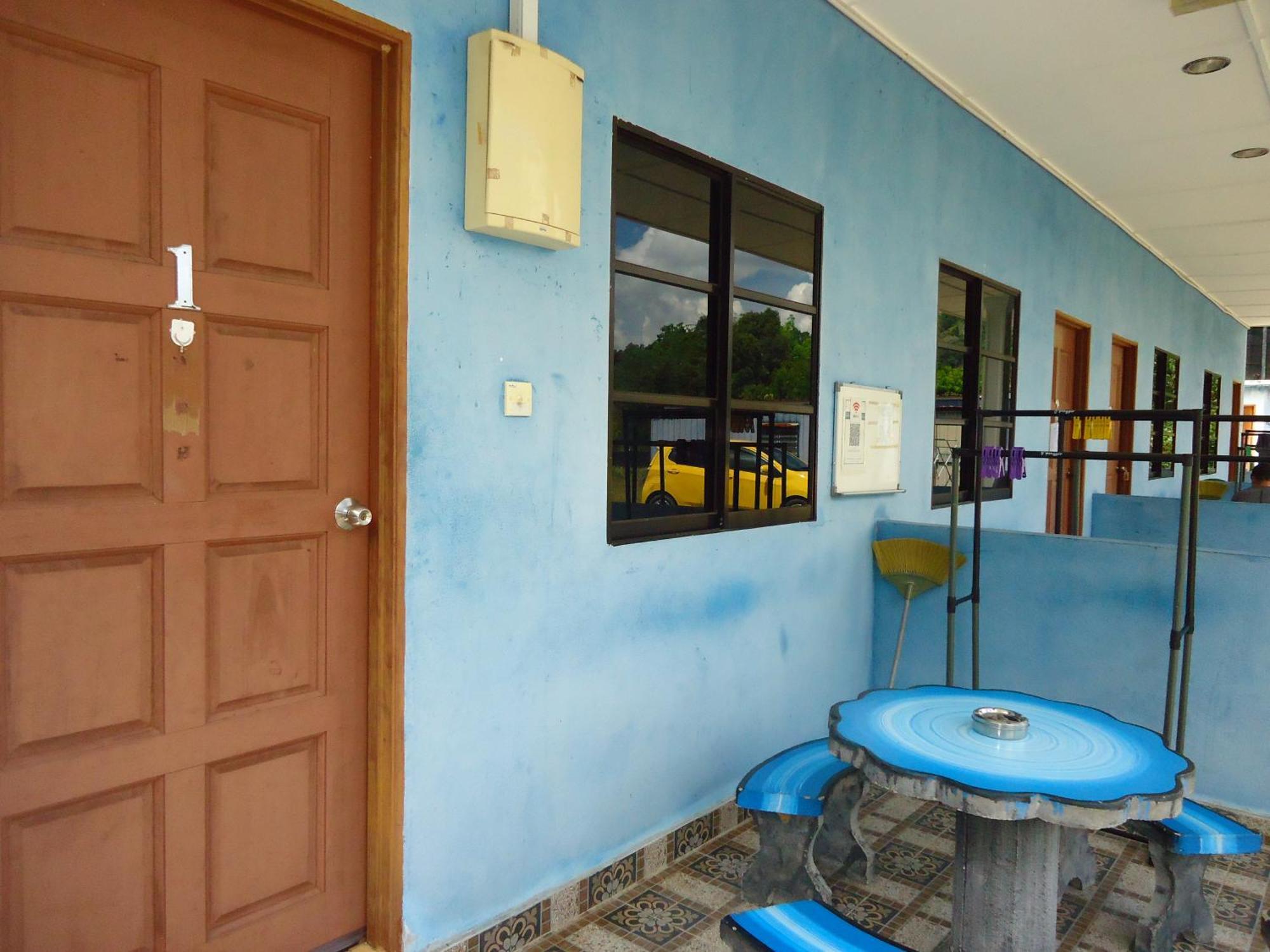 D'Pinggir Guest Room Kuala Tahan Eksteriør bilde